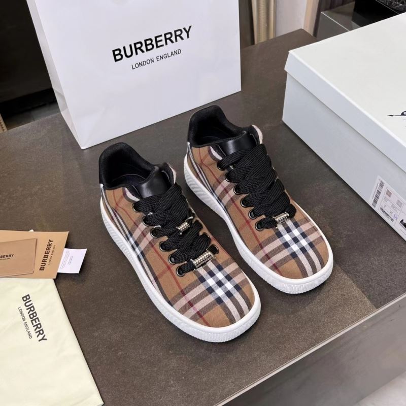 Burberry Low Shoes